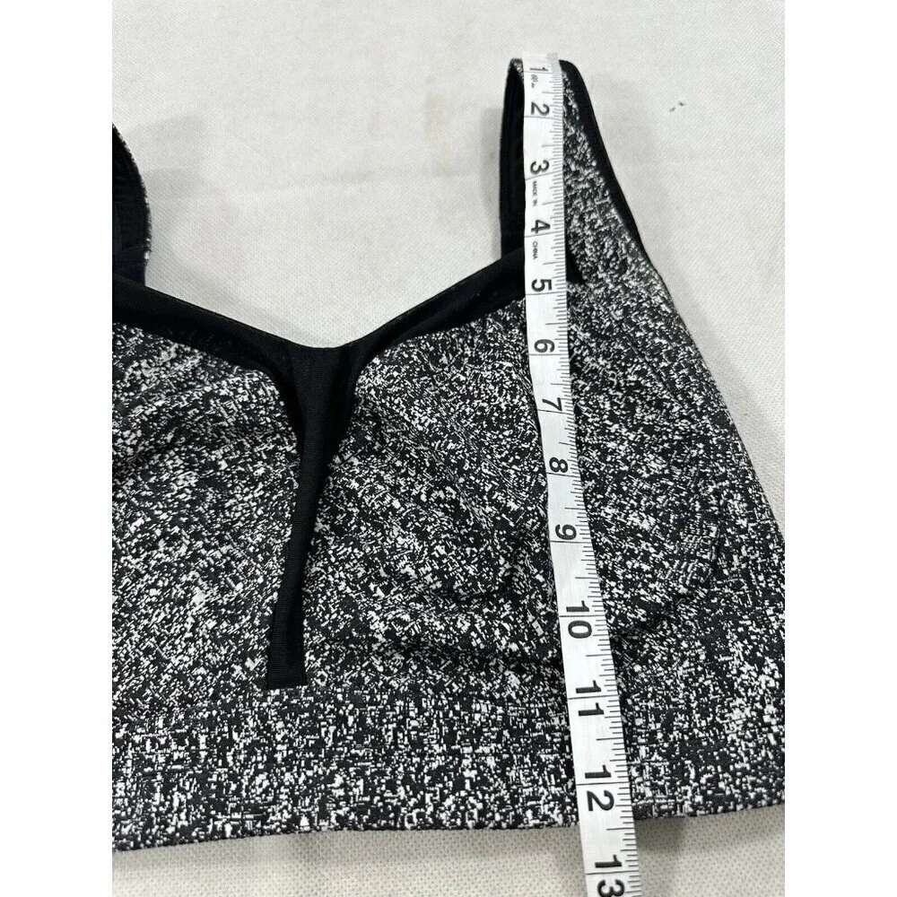Lululemon Ta Ta Tamer III Rio Mist Black Womens 34DD? Sports Bra EUC Read